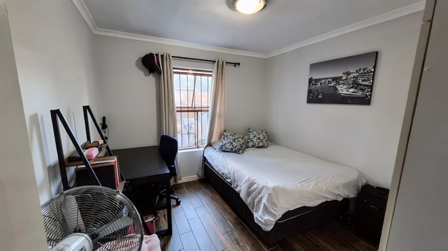 To Let 2 Bedroom Property for Rent in Table View Western Cape